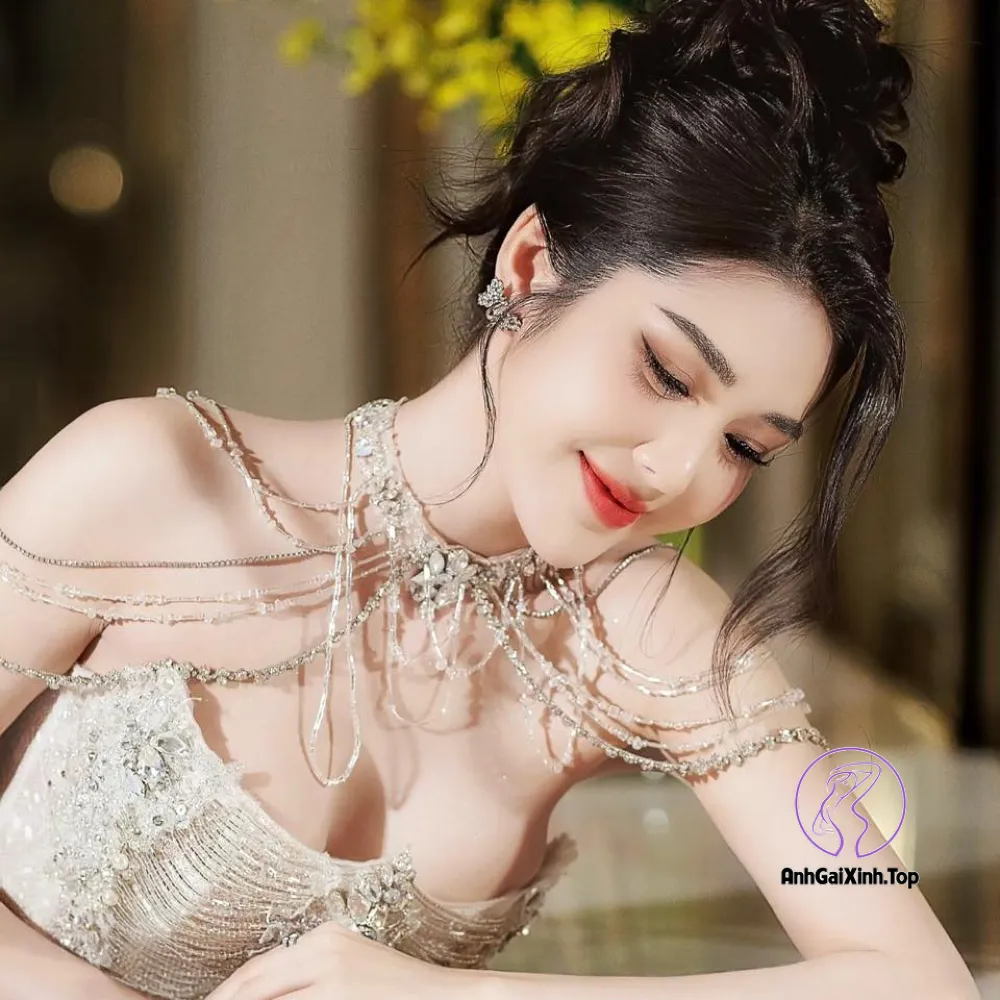 Ảnh ny saki nude vú to gợi cảm quyến rũ 